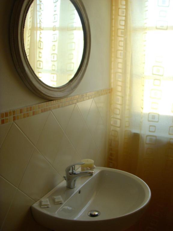 B&B Antica Dimora San Giuliano Terme Rum bild